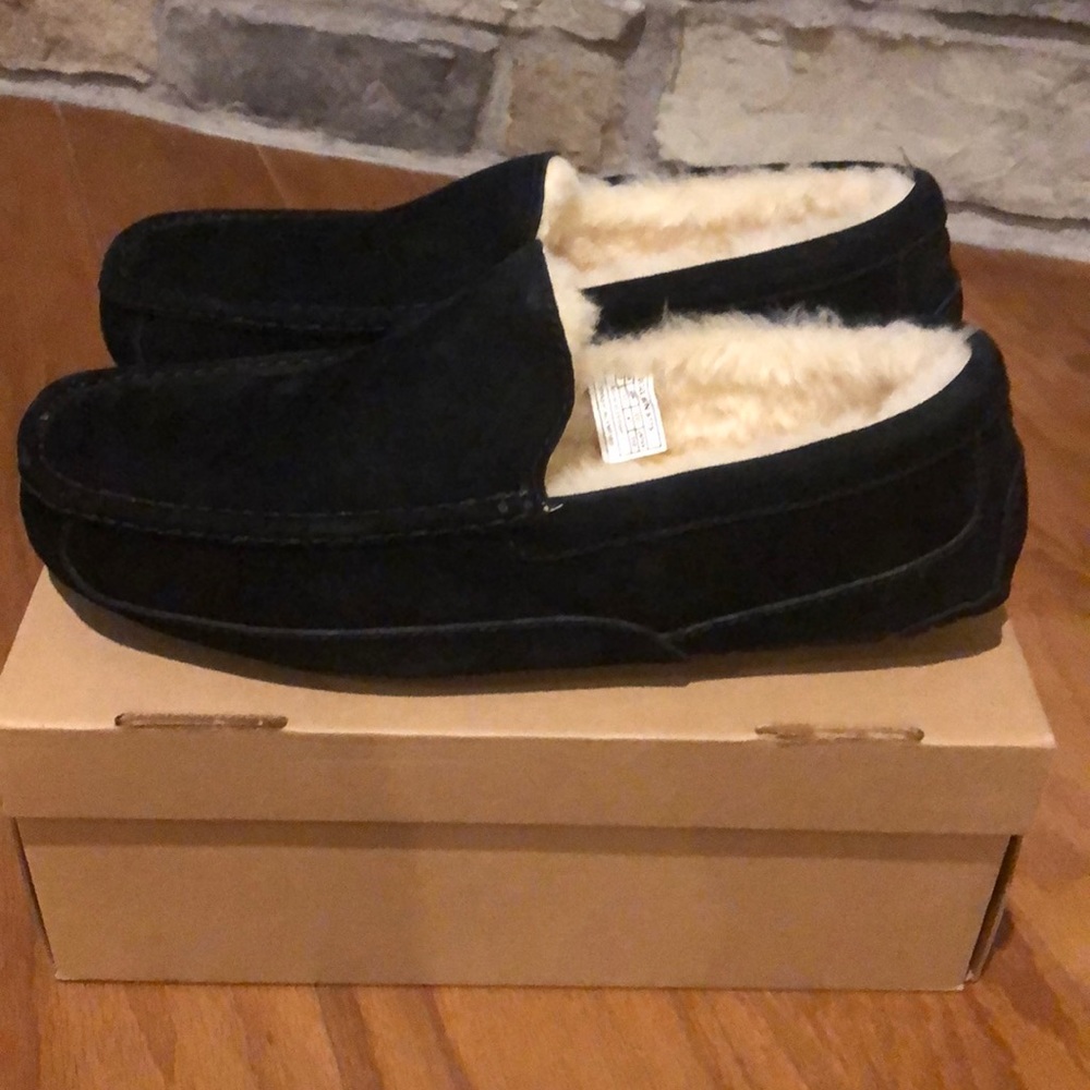 🆕 Ugg Australia Ascot Slipper Size-13